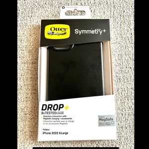 Otterbox iPhone 14+ phone case